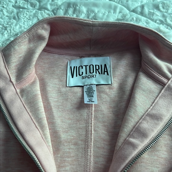 Victoria Secret Active Jacket - Picture 2 of 3